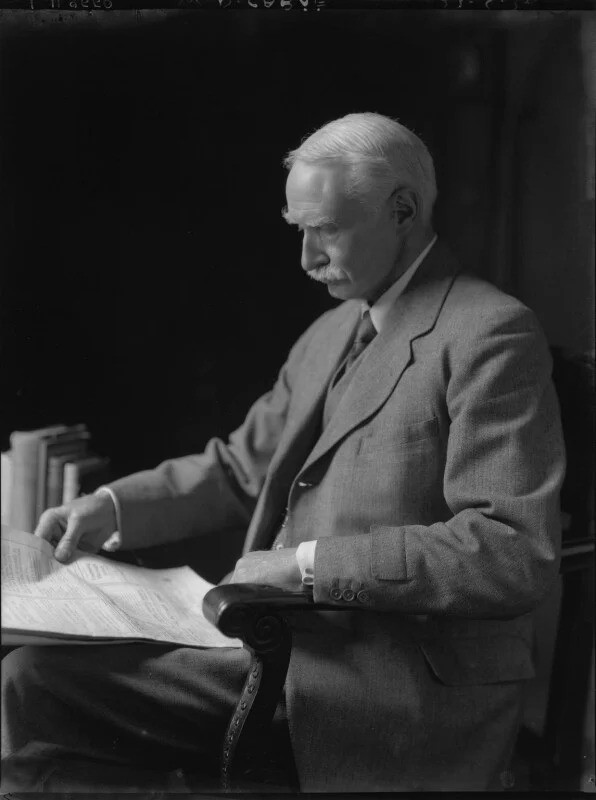 W.D. Caroe