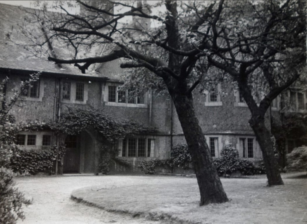 Gordondene entrance elevation